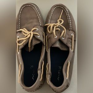 Boys Sperry shoes 6M